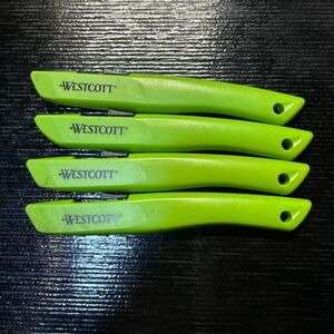4 Westcott Safety Utility Knives